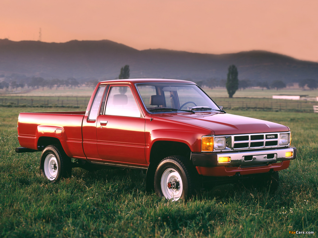 Pictures of Toyota Truck Xtracab 4WD 1984–86 (1280 x 960)