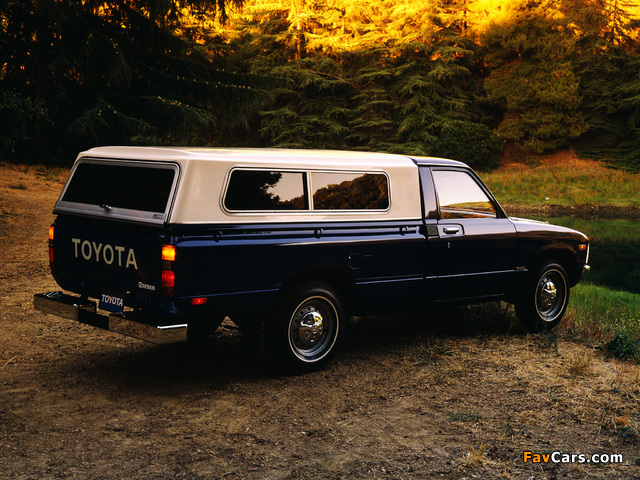 Toyota Deluxe Long Truck 2WD (RN42) 1979–81 wallpapers (640 x 480)