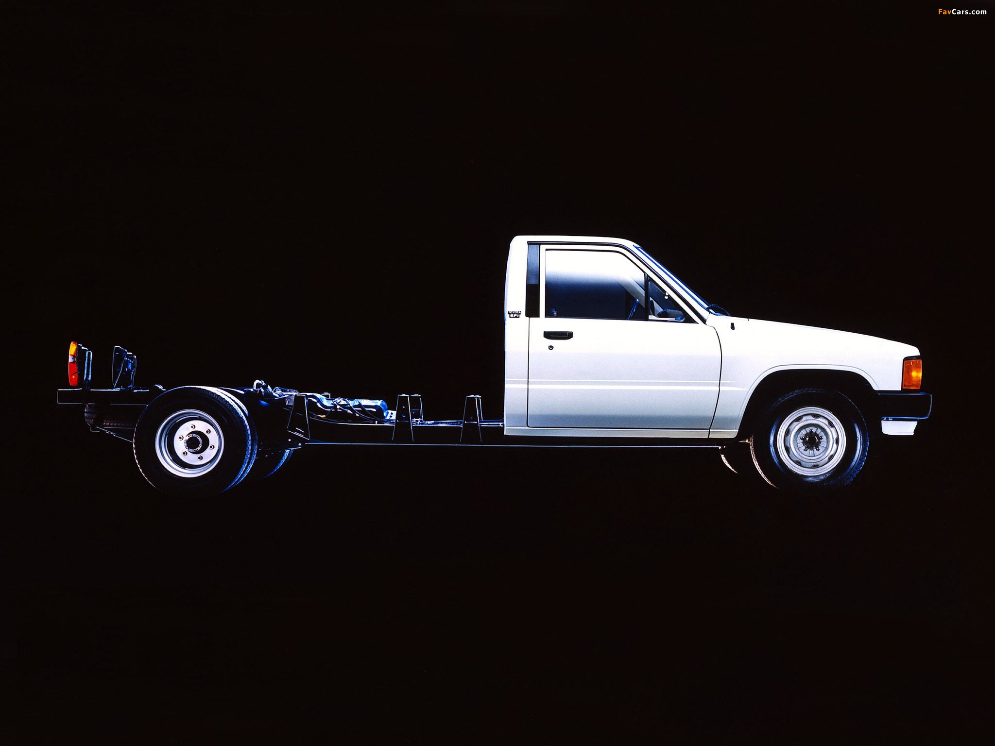 Toyota Truck Cab/Chassis 1984–88 images (2048 x 1536)