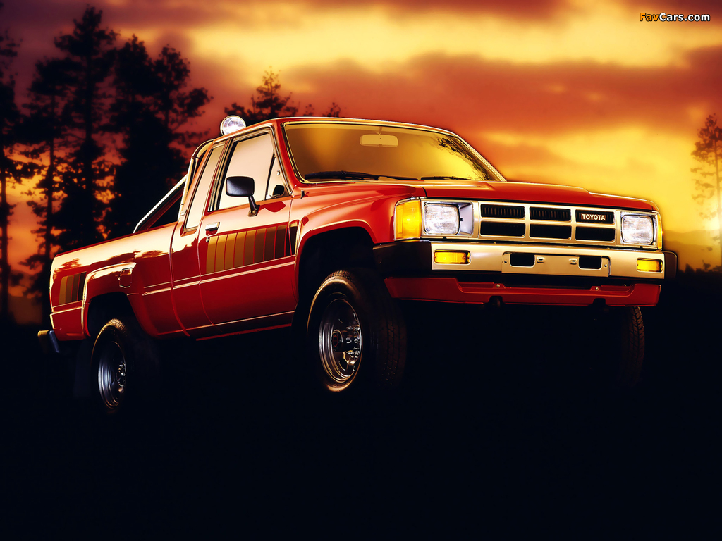 Toyota Truck Xtracab 4WD 1984–86 wallpapers (1024 x 768)
