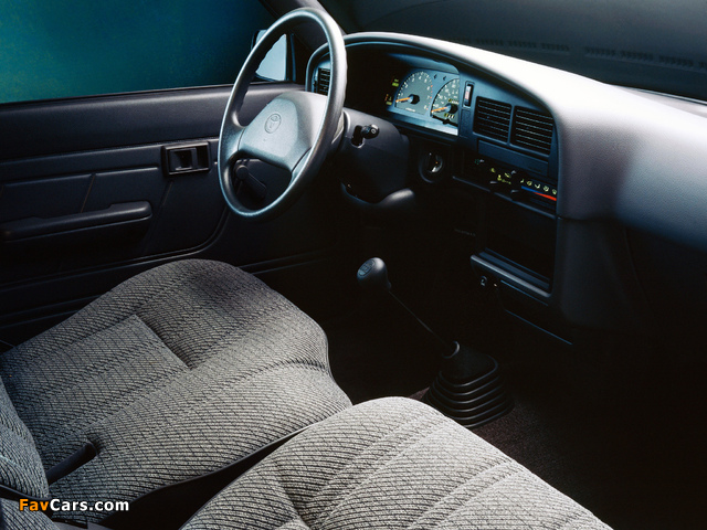 Toyota Truck Regular Cab 2WD 1988–95 photos (640 x 480)