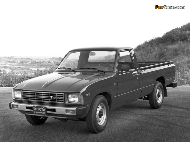 Toyota Deluxe Long Truck 2WD (RN44) 1982–83 wallpapers (640 x 480)