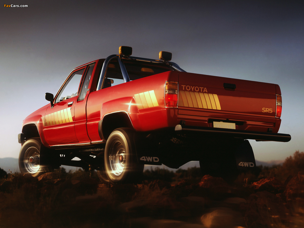 Toyota Truck Xtracab 4WD 1984–86 wallpapers (1280 x 960)