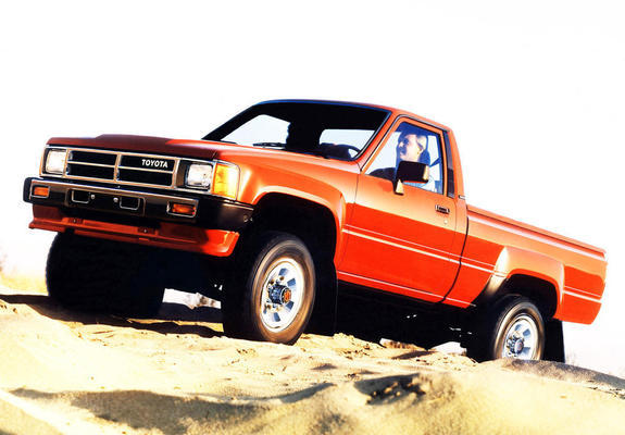 Toyota Truck Regular Cab 4WD 1986–88 wallpapers
