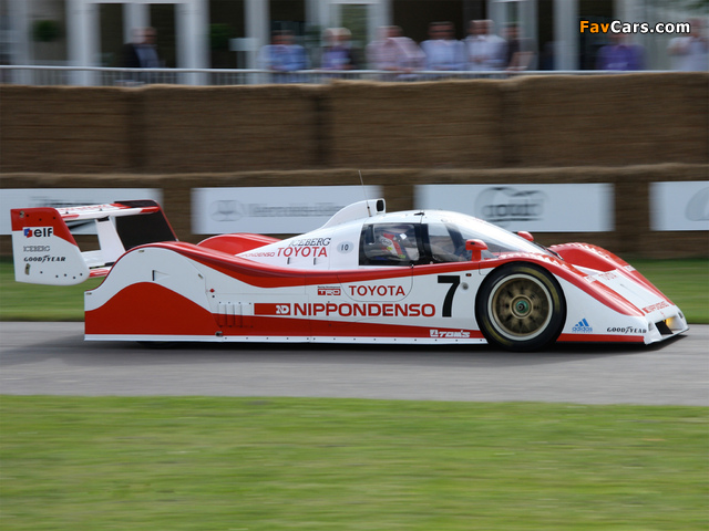 Images of Toyota TS010 1991–92 (640 x 480)