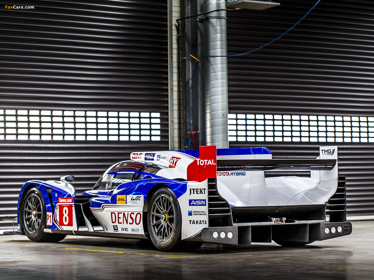 Images of Toyota TS030 Hybrid 2012 (1280 x 960)