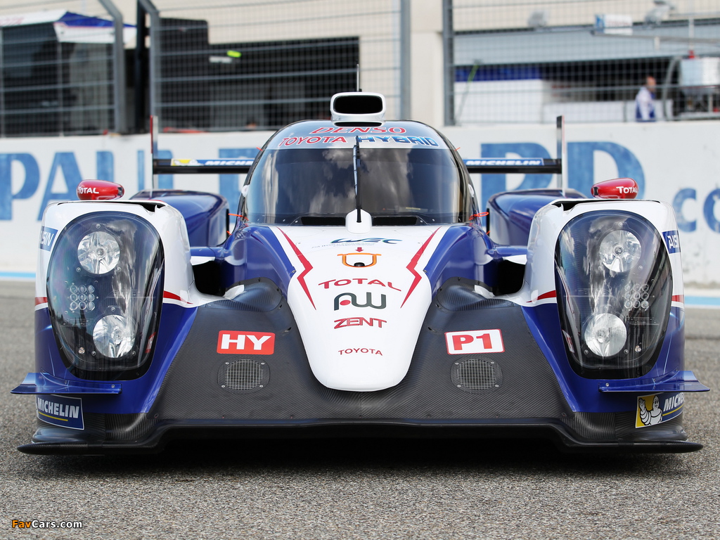 Images of Toyota TS040 Hybrid 2014 (1024 x 768)