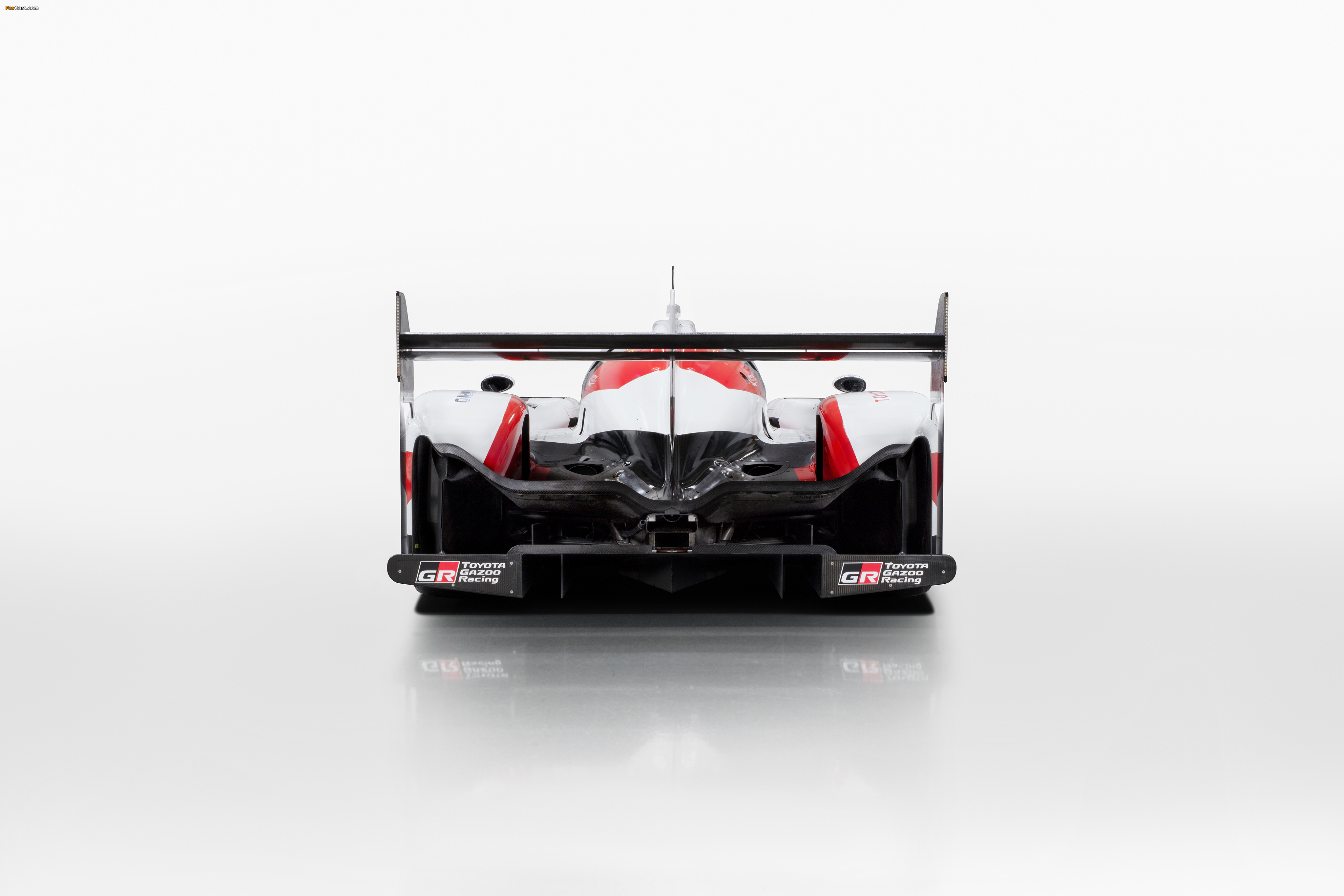 Images of Toyota TS050 Hybrid 2017 (4096 x 2731)