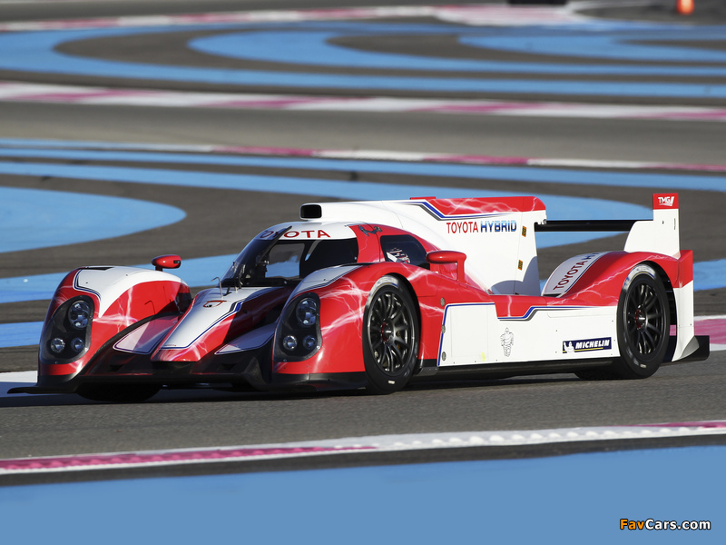 Pictures of Toyota TS030 Hybrid Test Car 2012 (800 x 600)