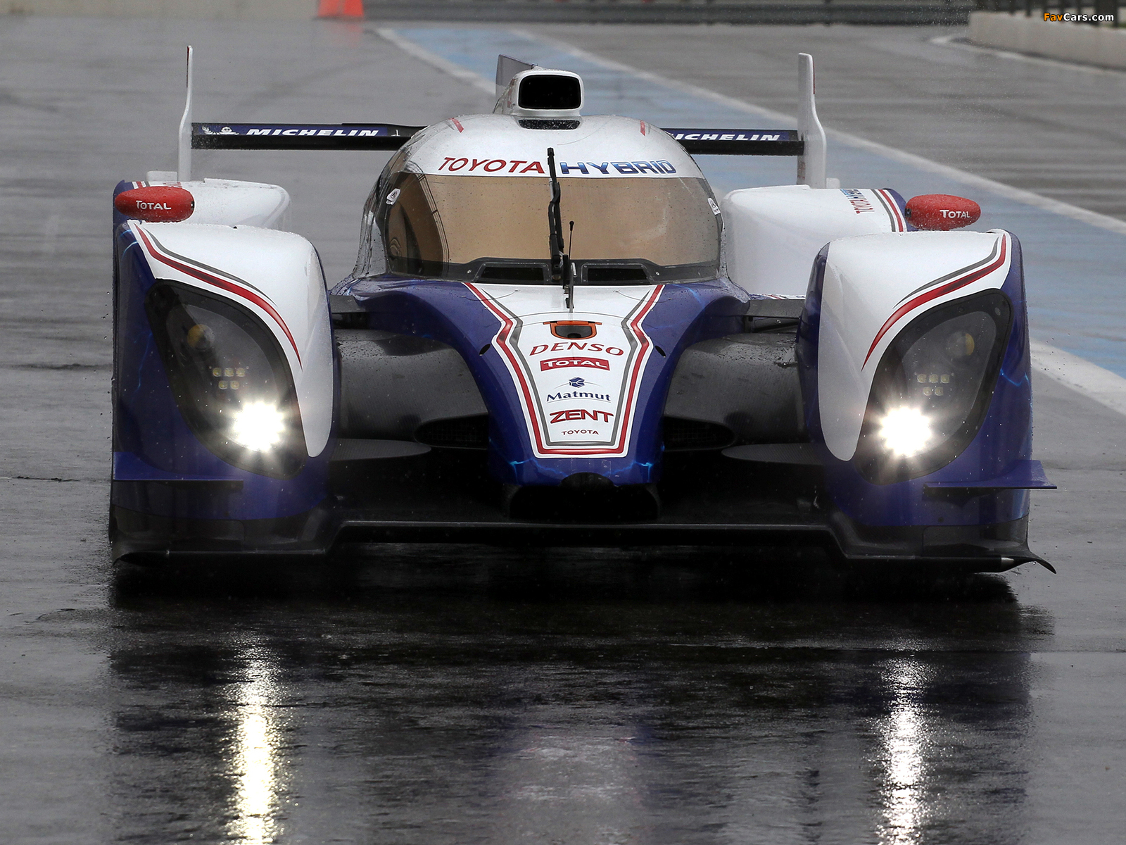 Pictures of Toyota TS030 Hybrid 2012 (1600 x 1200)
