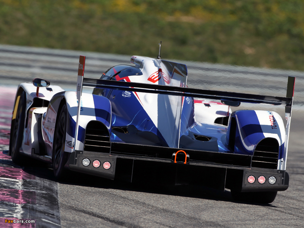 Pictures of Toyota TS040 Hybrid 2014 (1024 x 768)