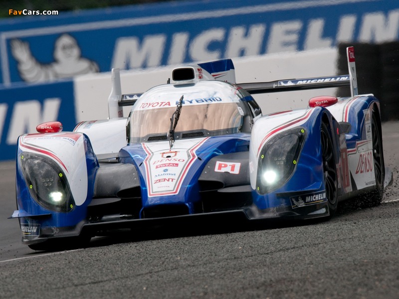 Toyota TS030 Hybrid 2012 pictures (800 x 600)