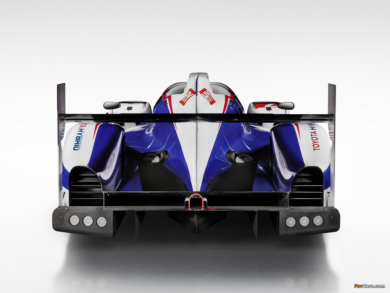 Toyota TS040 Hybrid 2014 pictures (1280 x 960)