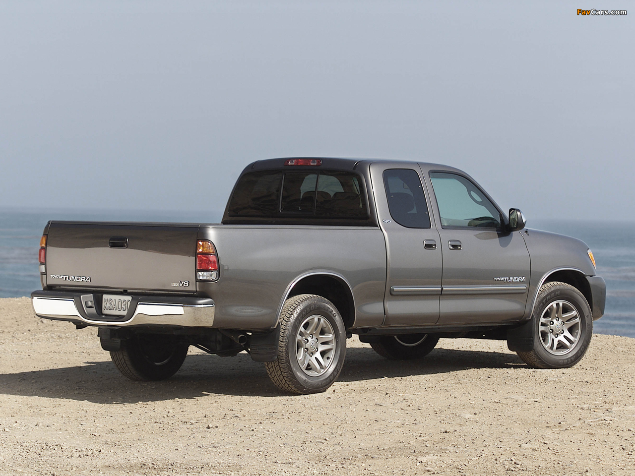 Images of Toyota Tundra Access Cab SR5 2003–06 (1280 x 960)