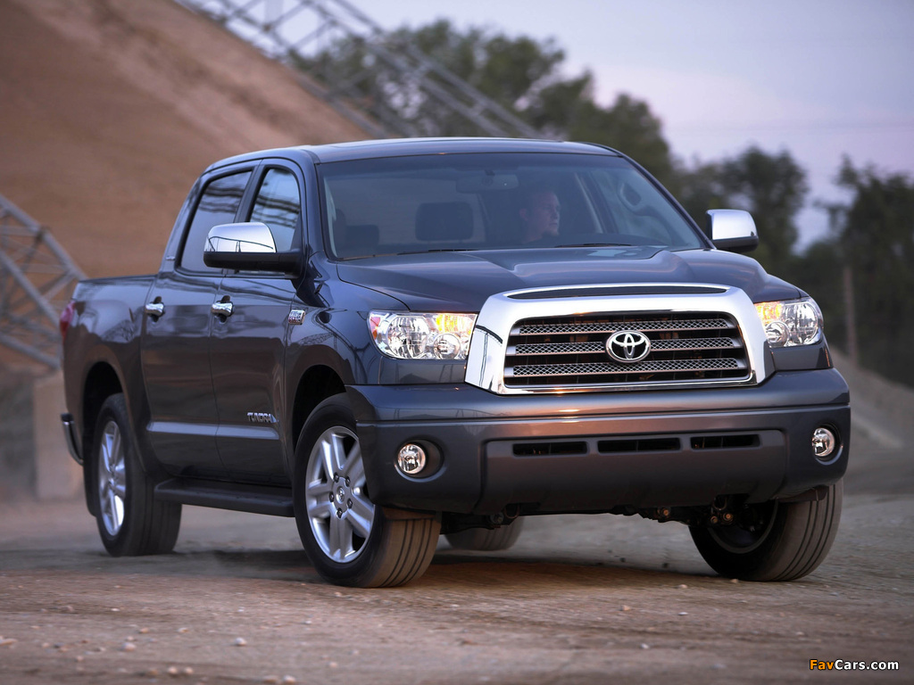 Images of Toyota Tundra CrewMax Limited 2007–09 (1024 x 768)
