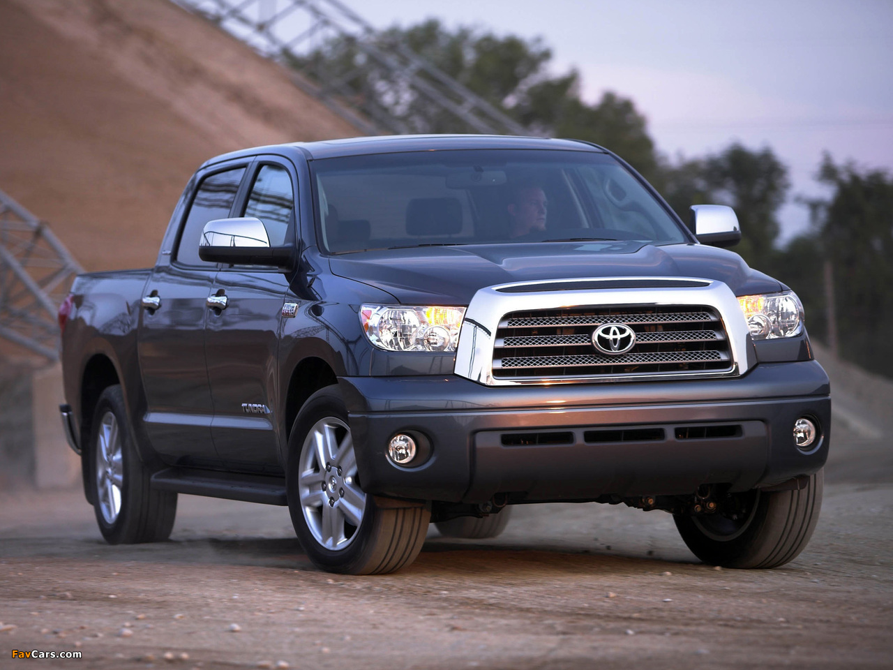 Images of Toyota Tundra CrewMax Limited 2007–09 (1280 x 960)