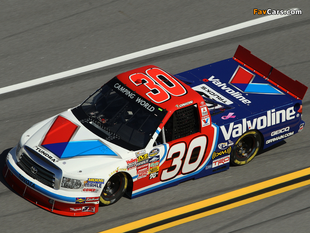 Images of Toyota Tundra NASCAR Camping World Series Truck 2009 (640 x 480)