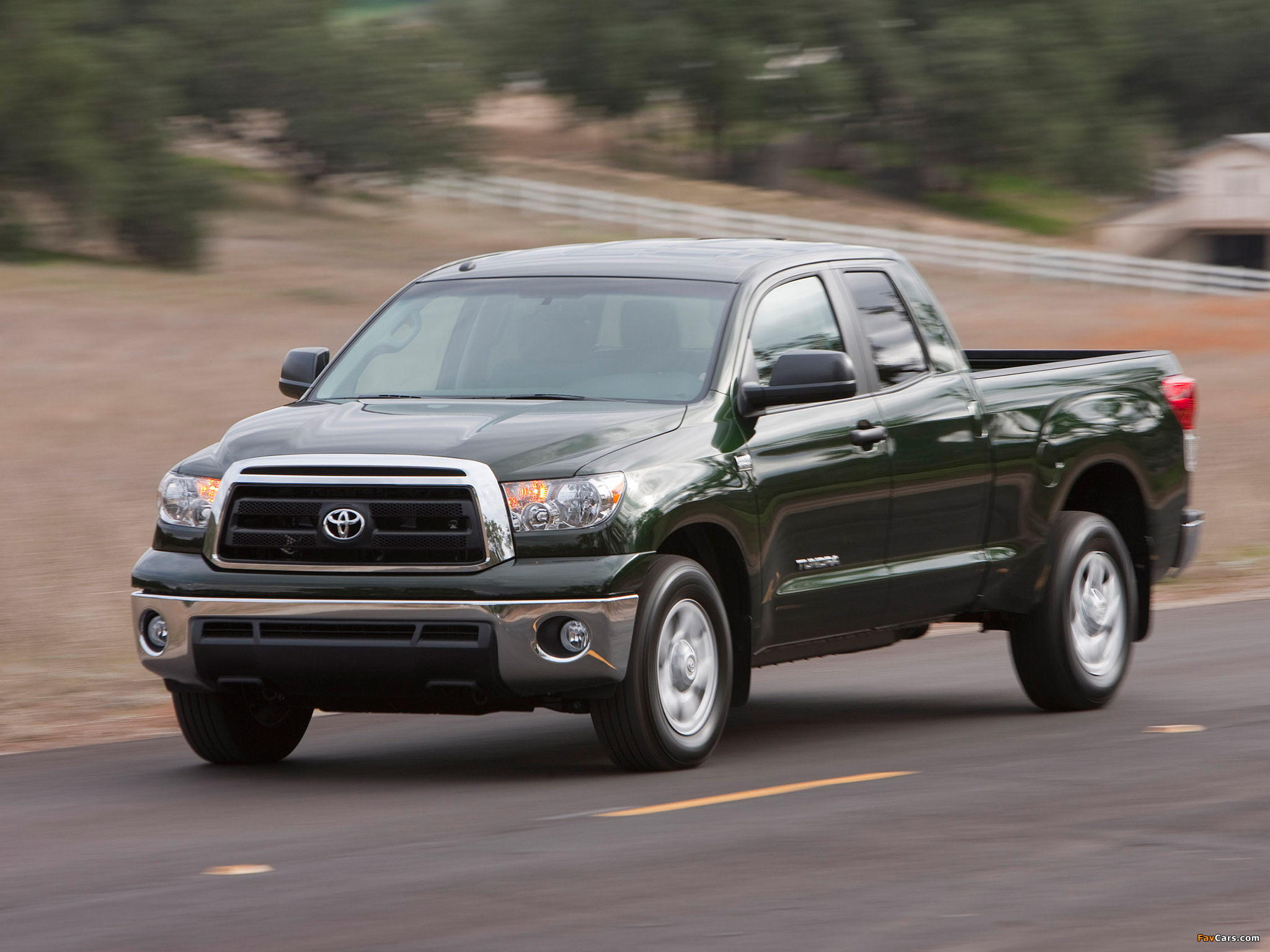 Images of Toyota Tundra Double Cab 2009–13 (2048 x 1536)