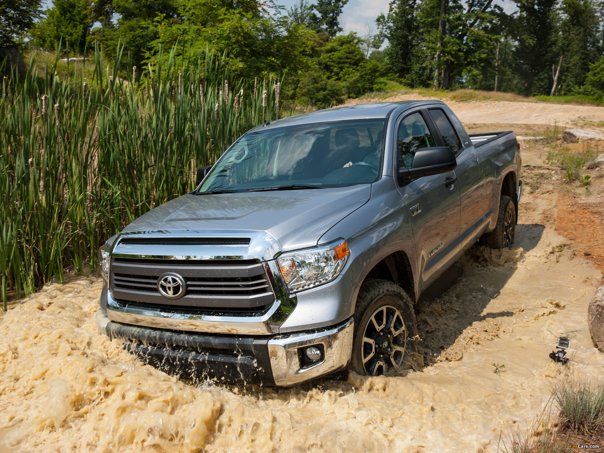 Images of TRD Toyota Tundra Double Cab SR5 2013 (2048 x 1536)