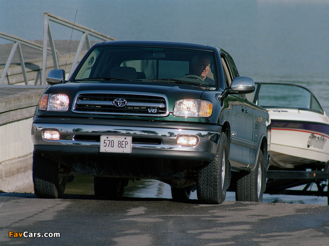 Photos of Toyota Tundra Access Cab SR5 1999–2002 (640 x 480)