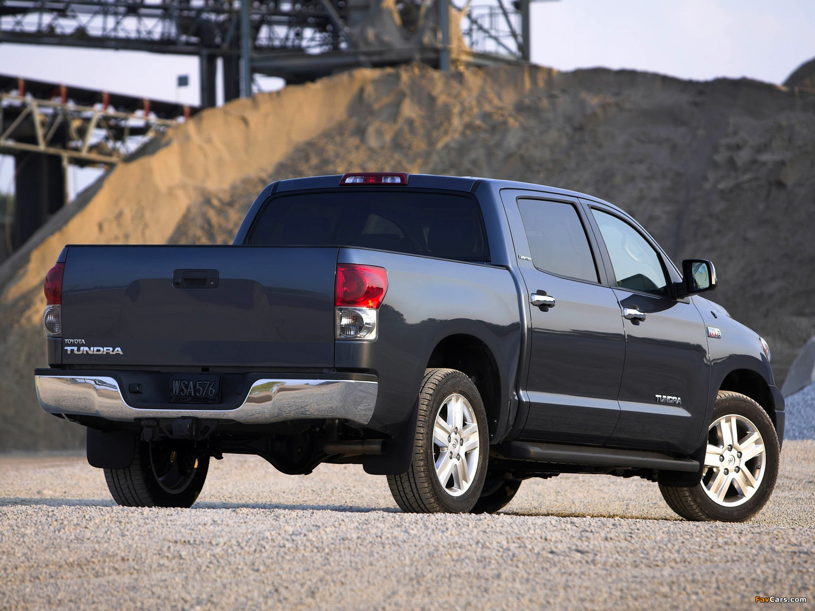 Photos of Toyota Tundra CrewMax Limited 2007–09 (1600 x 1200)