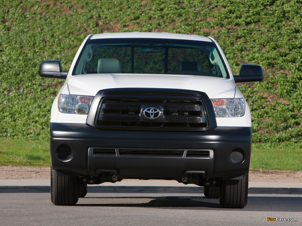 Photos of Toyota Tundra Regular Cab Work Truck Package 2009–13 (1024 x 768)