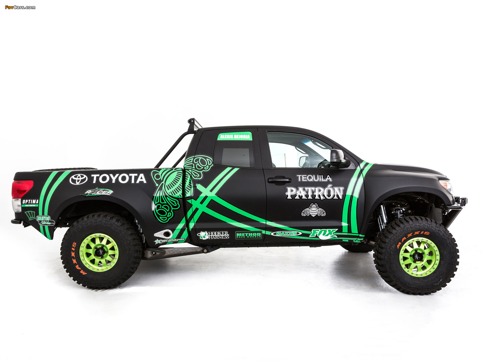 Photos of Toyota Tundra Pre-Runner by Alexis DeJoria Team 2012 (1600 x 1200)