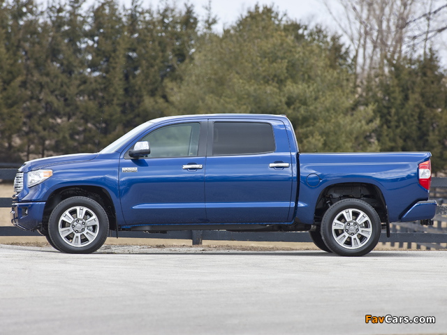 Photos of Toyota Tundra CrewMax Platinum Package 2013 (640 x 480)