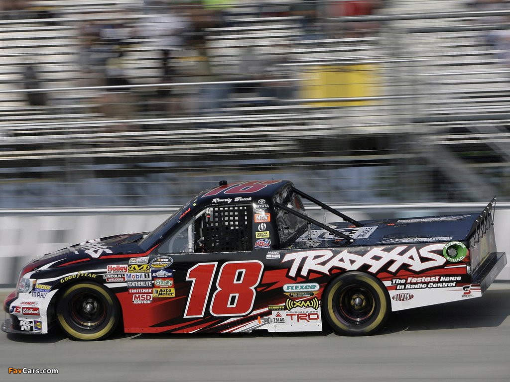 Pictures of Toyota Tundra NASCAR Camping World Series Truck 2009 (1024 x 768)