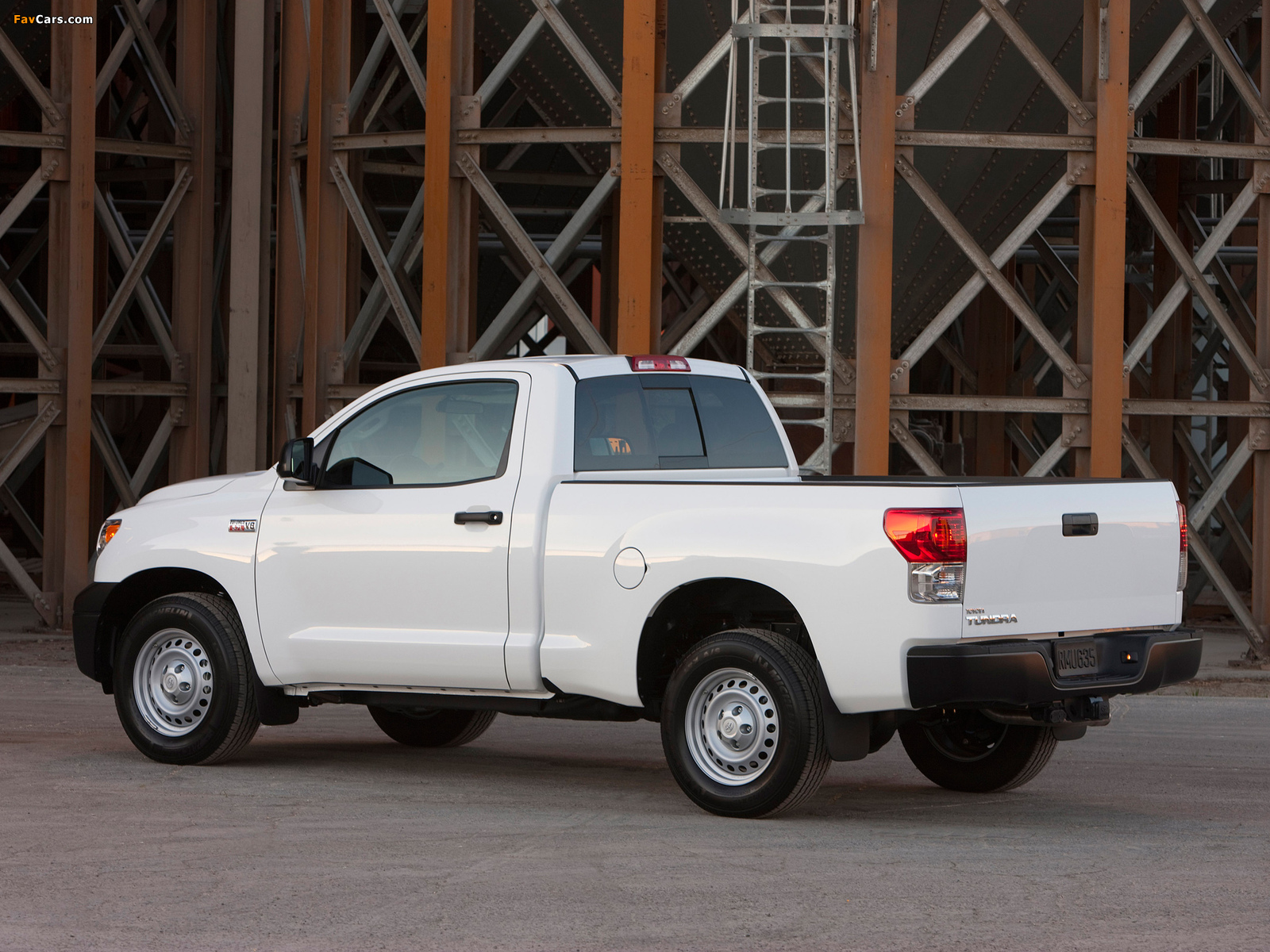 Pictures of Toyota Tundra Regular Cab Work Truck Package 2009–13 (1600 x 1200)