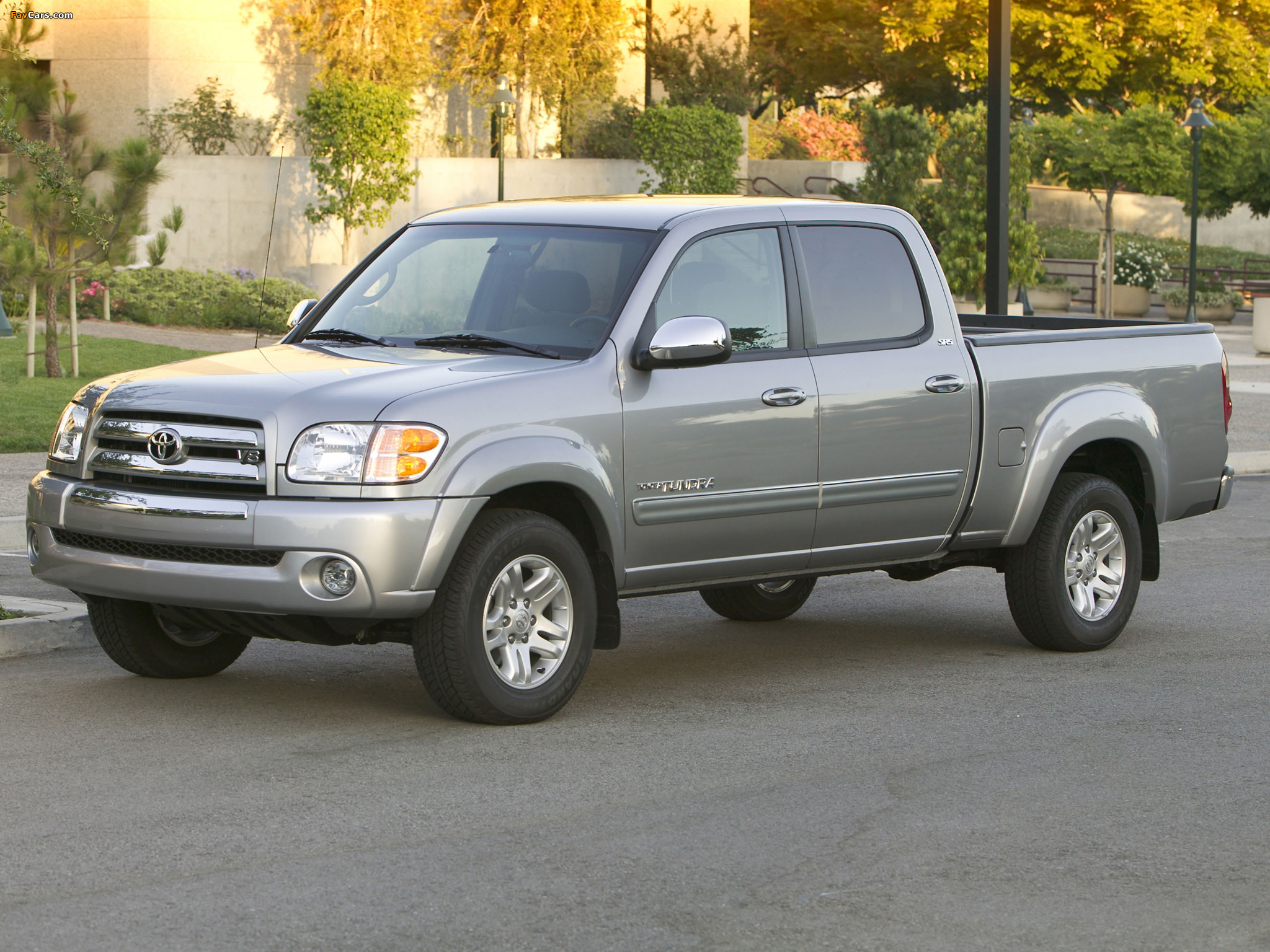 Toyota Tundra Double Cab SR5 2003–06 pictures (2048 x 1536)