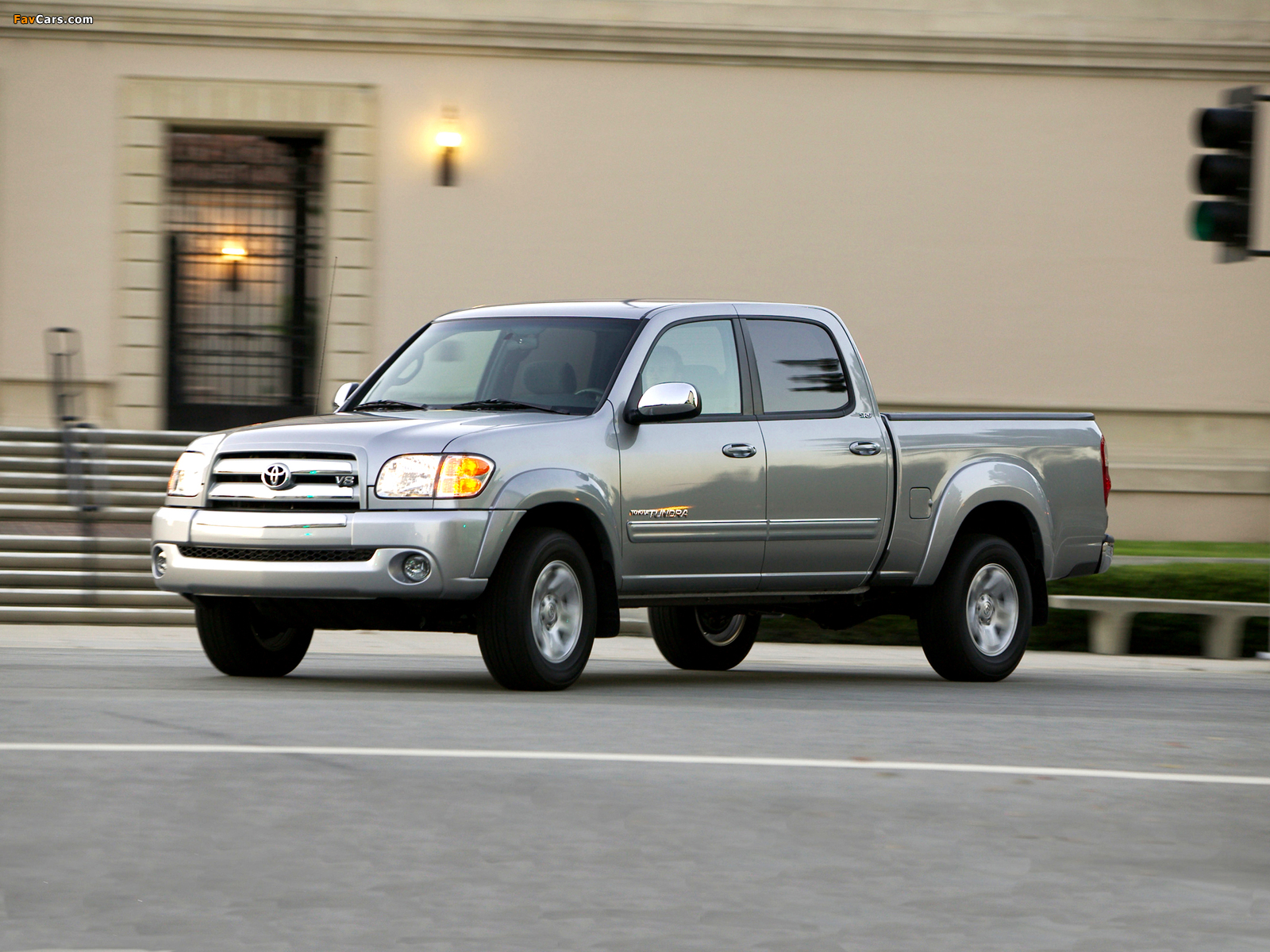 Toyota Tundra Double Cab SR5 2003–06 wallpapers (1600 x 1200)