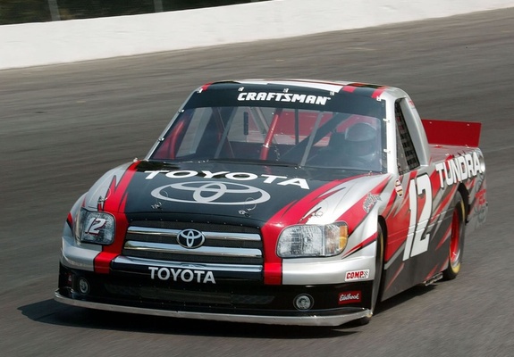 Toyota Tundra NASCAR Craftsman Series Truck 2004–06 photos