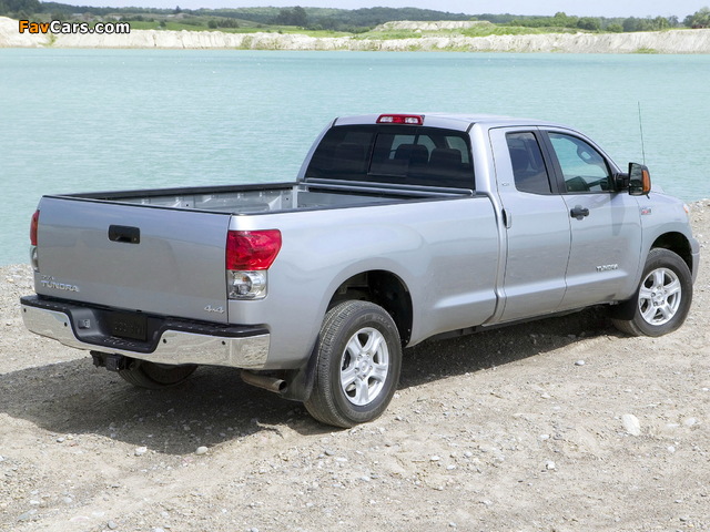 Toyota Tundra Double Cab Limited 2007–09 images (640 x 480)