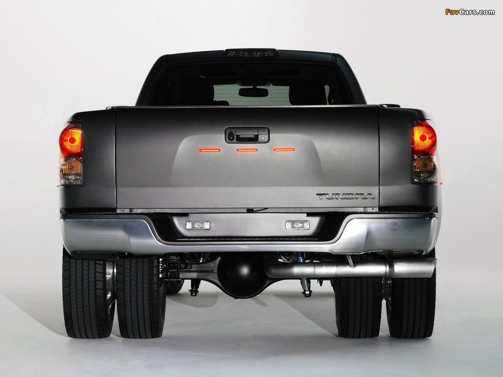 Toyota Tundra Dually Diesel Concept 2007 wallpapers (1024 x 768)