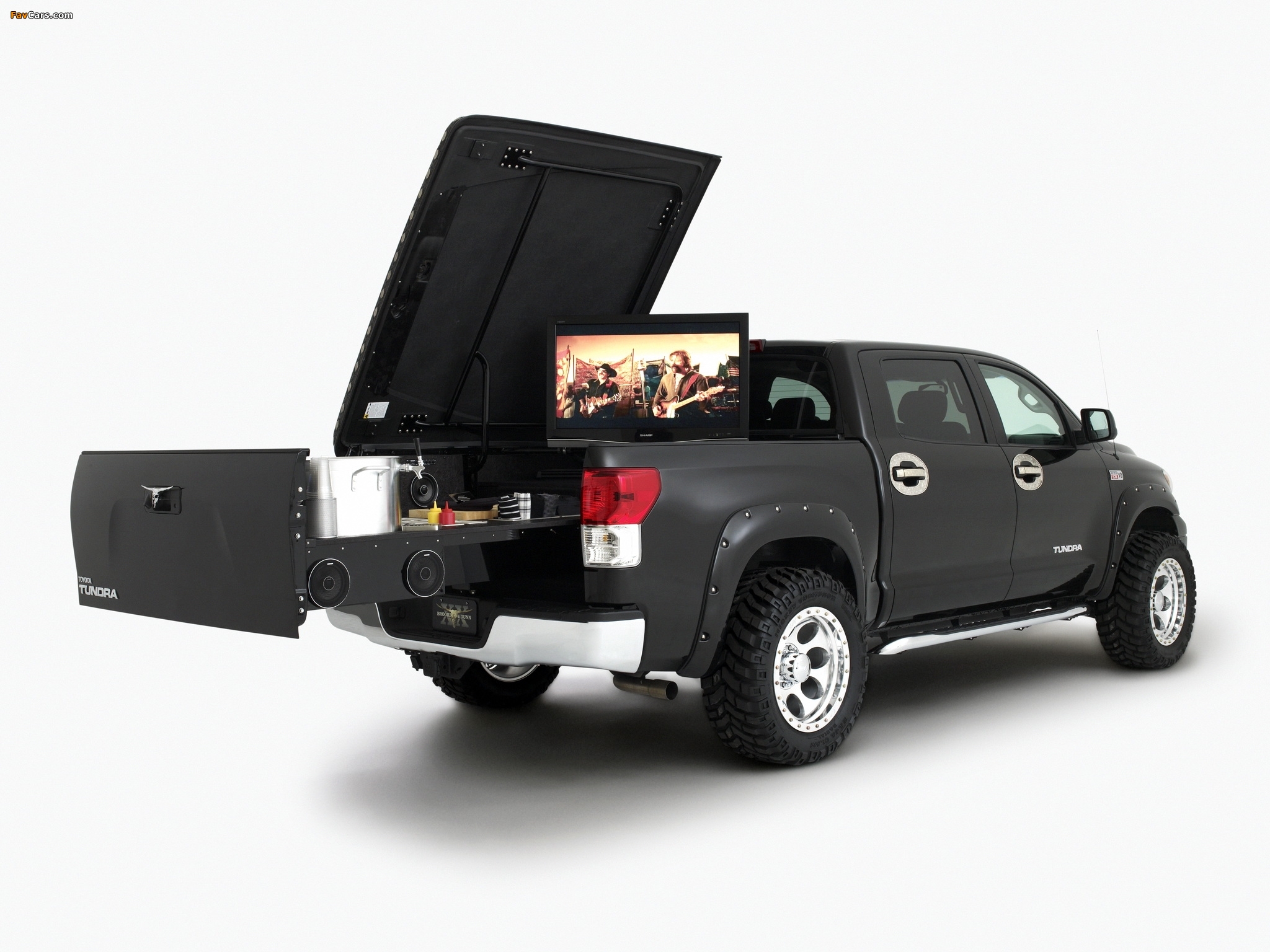 Toyota Tundra Midnight Rider Tailgater by Brooks & Dunn 2009 pictures (2048 x 1536)