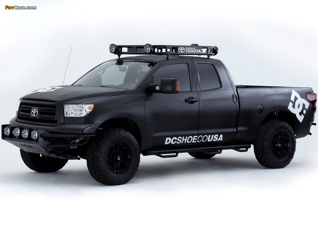 Toyota Ultimate Motocross Tundra Truck 2011 pictures (1024 x 768)