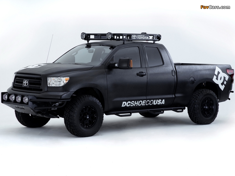 Toyota Ultimate Motocross Tundra Truck 2011 pictures (800 x 600)