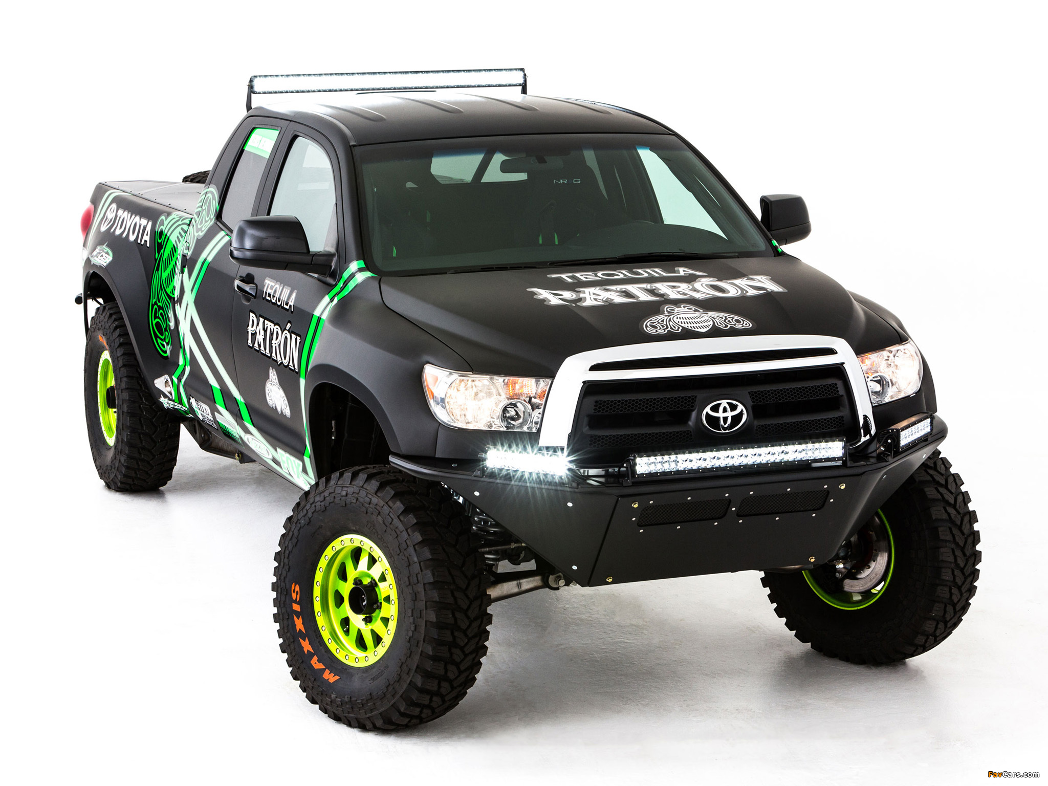 Toyota Tundra Pre-Runner by Alexis DeJoria Team 2012 wallpapers (2048 x 1536)