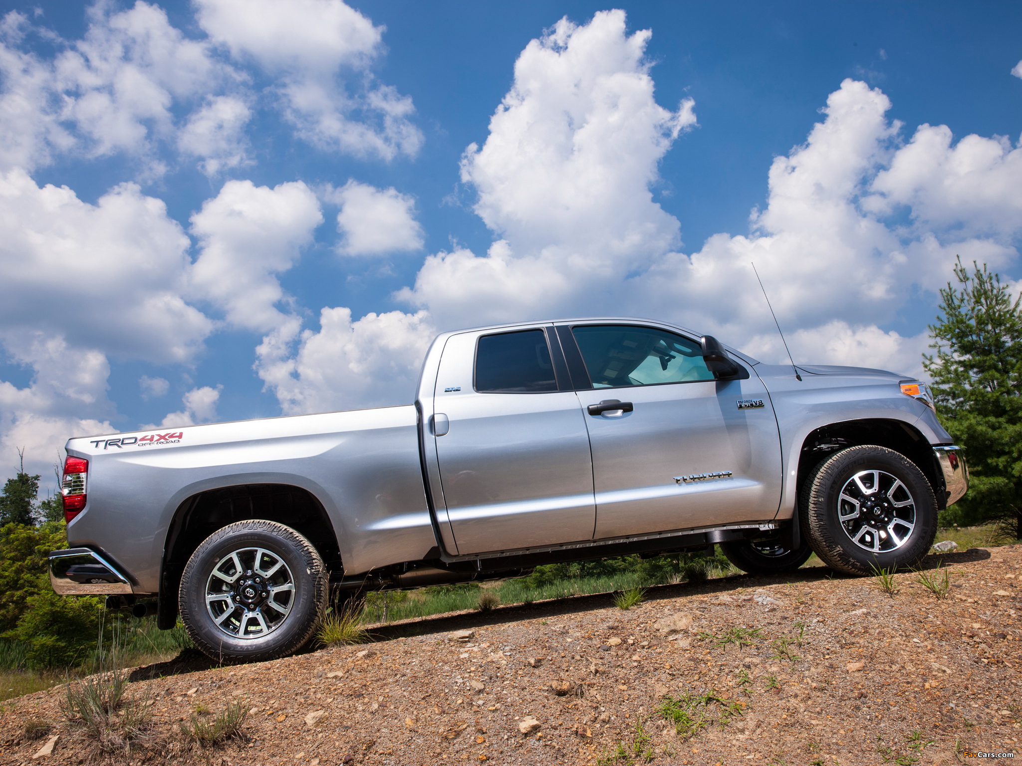 TRD Toyota Tundra Double Cab SR5 2013 images (2048 x 1536)