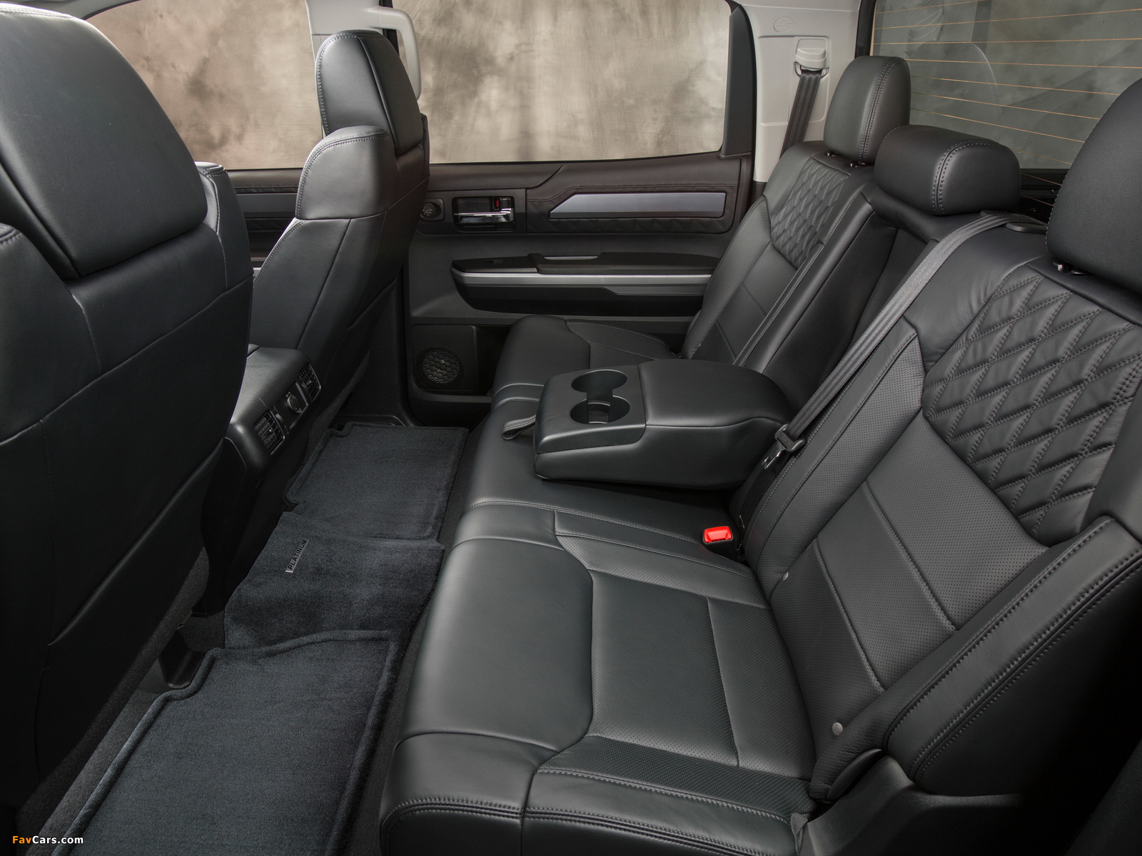Toyota Tundra CrewMax Platinum Package 2013 images (1600 x 1200)