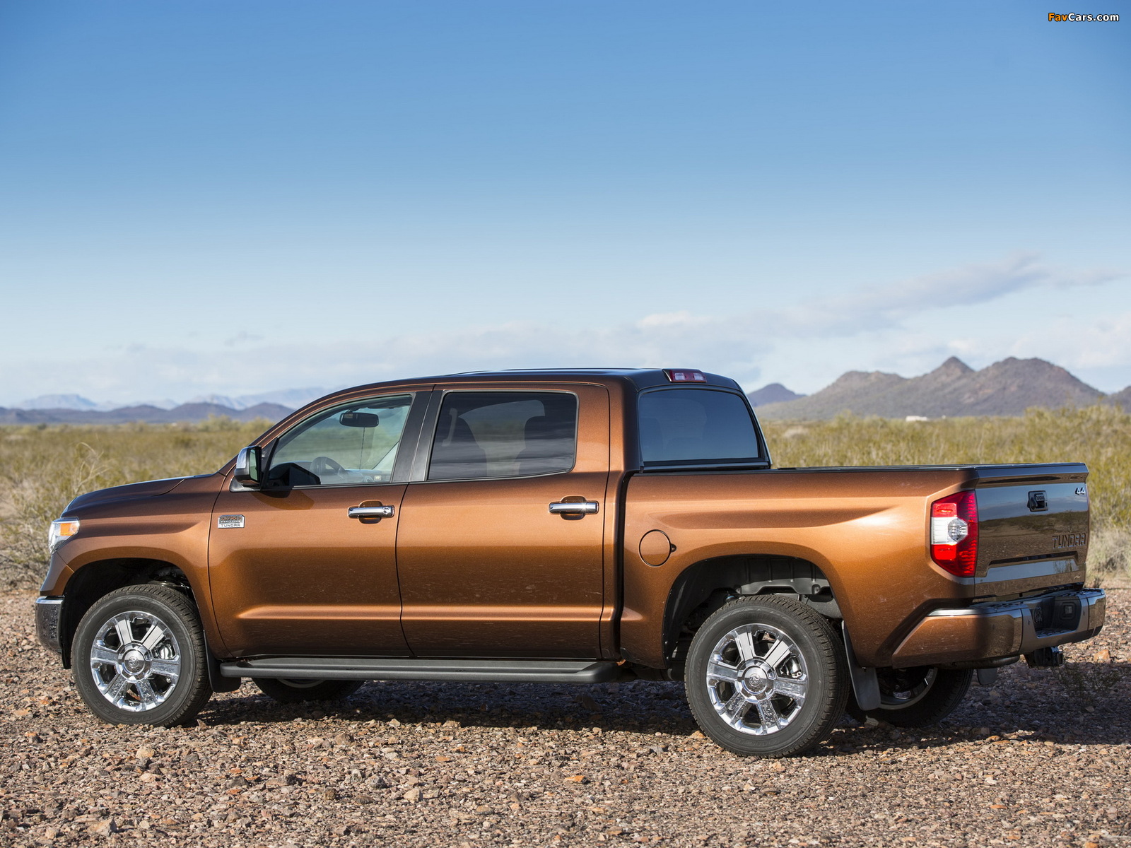 Toyota Tundra 1794 Edition 2013 wallpapers (1600 x 1200)