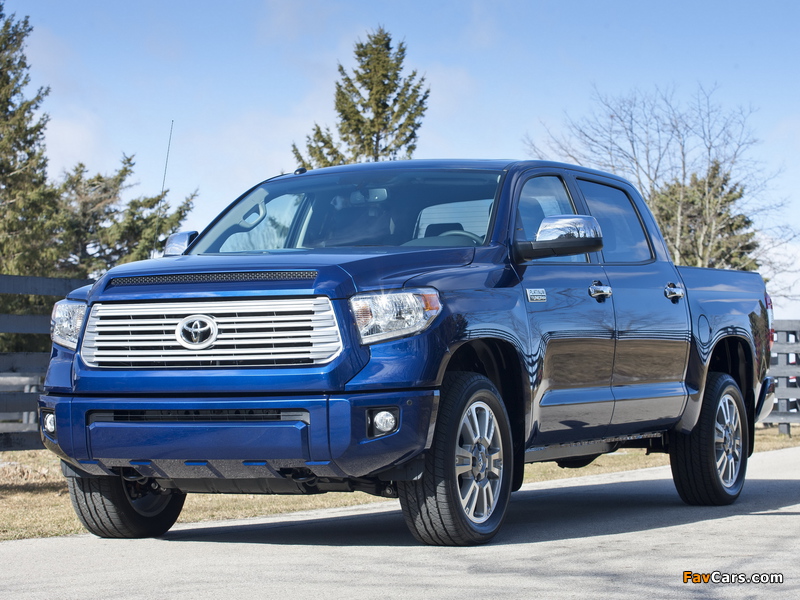 Toyota Tundra CrewMax Platinum Package 2013 wallpapers (800 x 600)