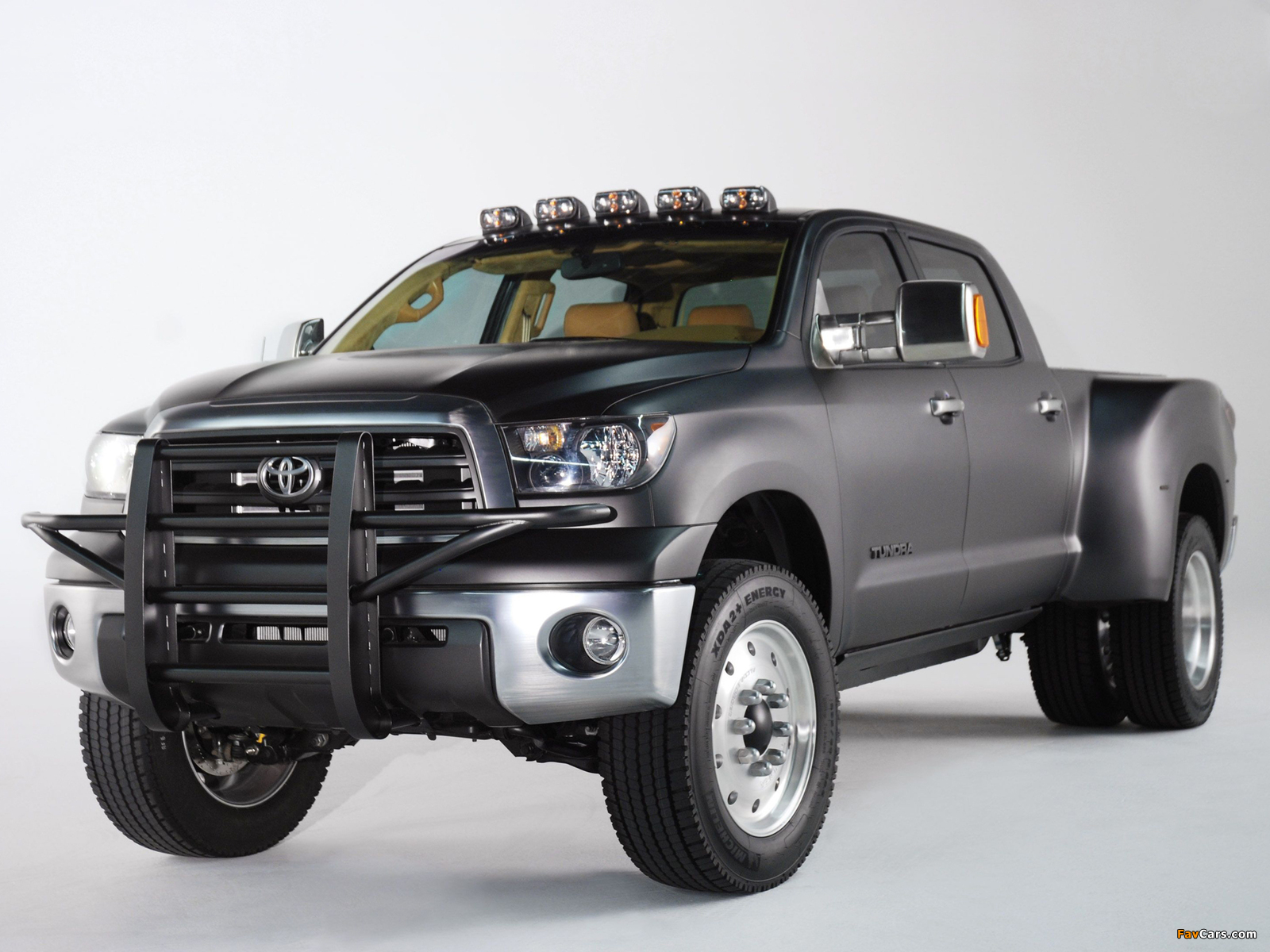Toyota Tundra Dually Diesel Concept 2007 wallpapers (1600 x 1200)