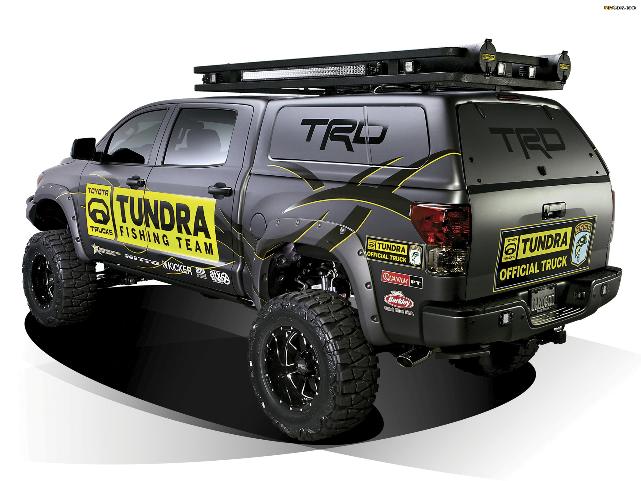 Toyota Tundra Ultimate Fishing by Pro Bass Anglers 2012 wallpapers (2048 x 1536)