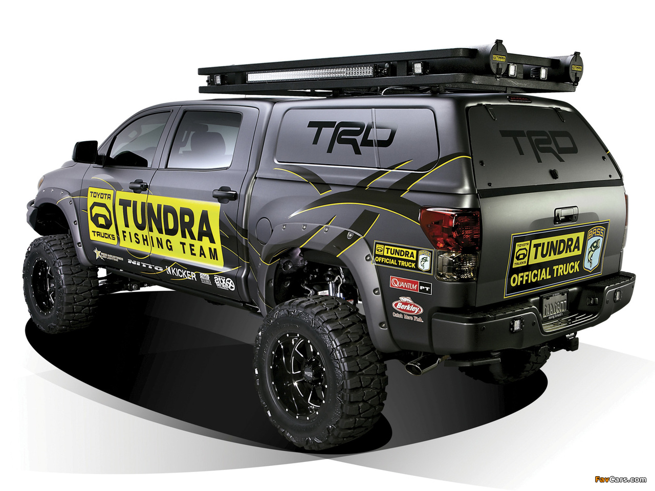 Toyota Tundra Ultimate Fishing by Pro Bass Anglers 2012 wallpapers (1280 x 960)