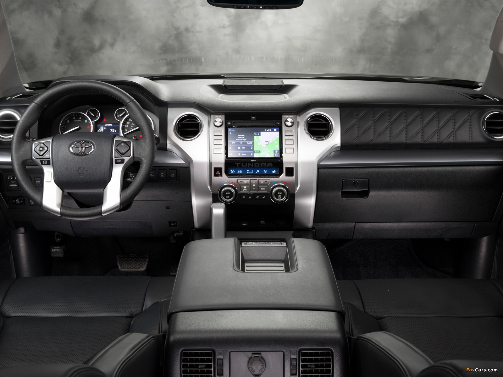 Toyota Tundra CrewMax Platinum Package 2013 wallpapers (1600 x 1200)