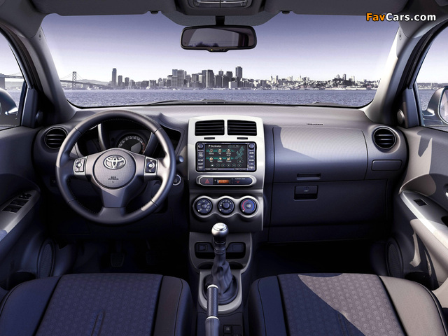 Toyota Urban Cruiser 2008 wallpapers (640 x 480)