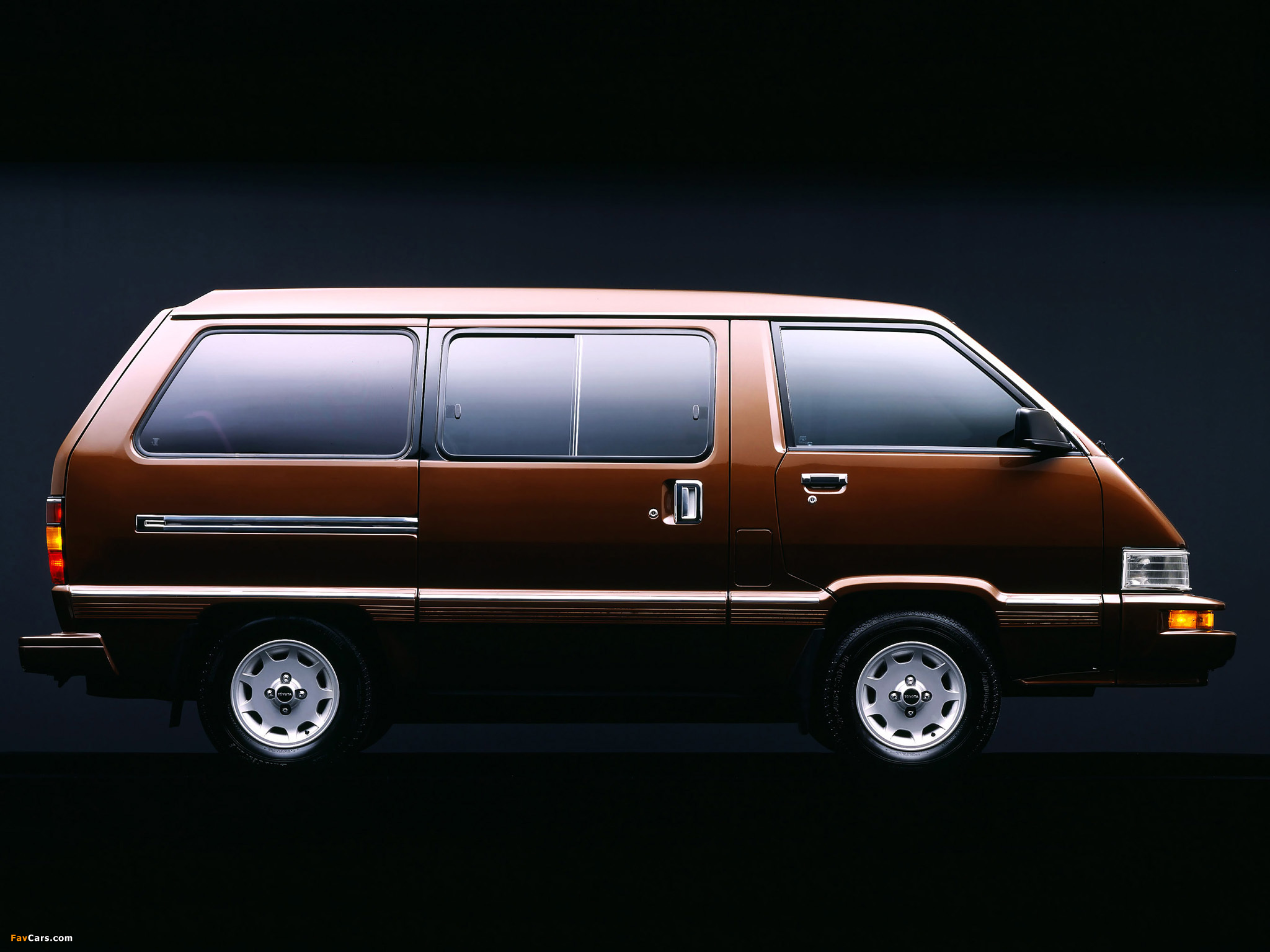 Toyota Van LE 1984–89 images (2048 x 1536)