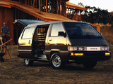 Toyota Cargo Van 1984–89 photos